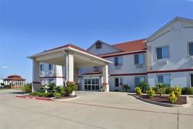 Best Western Limestone Inn & Suites