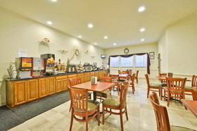 Best Western Limestone Inn & Suites