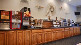 Best Western Limestone Inn & Suites