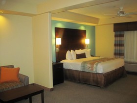 Best Western Plus Midland Suites
