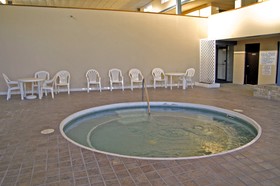 Days Inn by Wyndham Midland