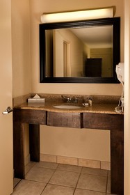 Grand Texan Hotel & Convention Center
