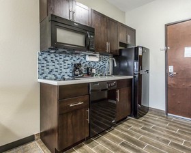 Mainstay Suites