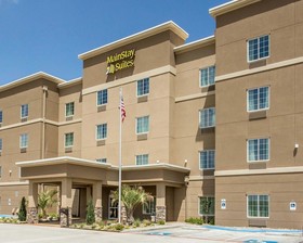 Mainstay Suites