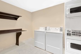 Microtel Inn & Suites by Wyndham Midland