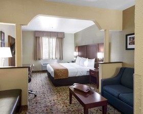 Quality Suites Midland