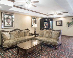 Quality Suites Midland