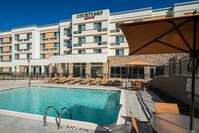 Courtyard Dallas Midlothian at Midlothian Conference Center