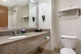 Best Western Club House Inn & Suites