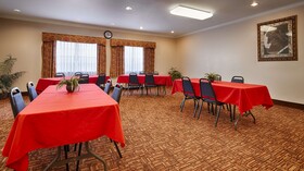 Best Western Club House Inn & Suites