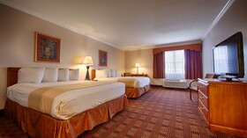 Best Western Club House Inn & Suites