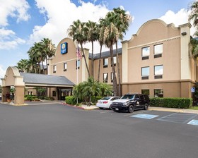 Shary Inn and Suites
