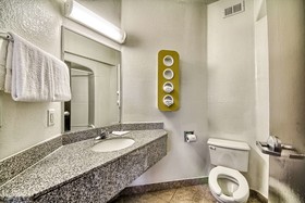 Motel 6 Mission