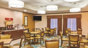 Spark by Hilton Missouri City