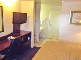 Colonial Inn Monahans