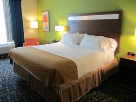 Holiday Inn Express & Suites Monahans I-20