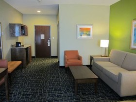 Holiday Inn Express & Suites Monahans I-20