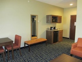 Holiday Inn Express & Suites Monahans I-20