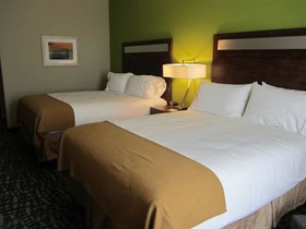 Holiday Inn Express & Suites Monahans I-20