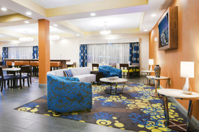 Holiday Inn Express & Suites Monahans I-20