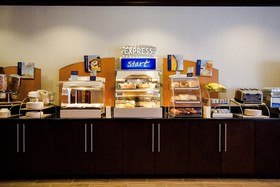 Holiday Inn Express Hotel & Suites Nacogdoches