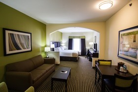 Holiday Inn Express Hotel & Suites Nacogdoches