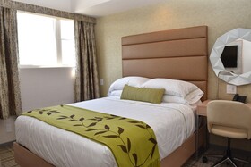 The Fredonia Hotel & Convention Center