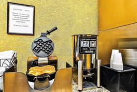 Microtel Inn & Suites by Wyndham New Braunfels
