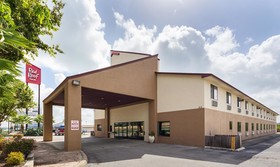 Super 8 by Wyndham New Braunfels I-35