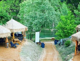 Son's Guadalupe Glamping