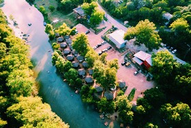 Son's Guadalupe Glamping