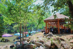 Son's Guadalupe Glamping