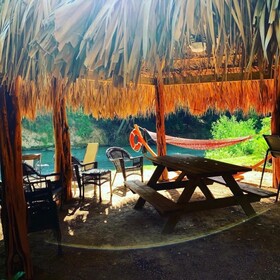 Son's Guadalupe Glamping