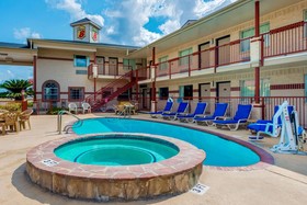 SureStay Hotel by Best Western New Braunfels