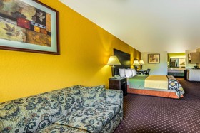 SureStay Hotel by Best Western New Braunfels