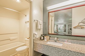 SureStay Hotel by Best Western New Braunfels