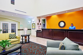 La Quinta Inn & Suites by Wyndham Houston New Caney