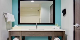 Holiday Inn Express & Suites Fort Worth North - Northlake
