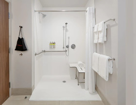 Holiday Inn Express & Suites Fort Worth North - Northlake