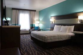 La Quinta Inn & Suites by Wyndham Northlake Fort Worth