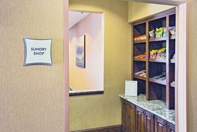 La Quinta Inn & Suites by Wyndham Fort Worth NE Mall