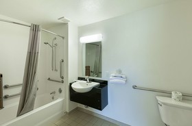 Red Oak Inn