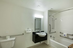 Red Oak Inn