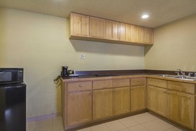 Studio 6 Suites North Richland Hills