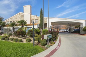Studio 6 Suites North Richland Hills