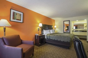 Studio 6 Suites North Richland Hills