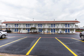 Red Oak Inn