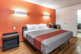 Red Oak Inn