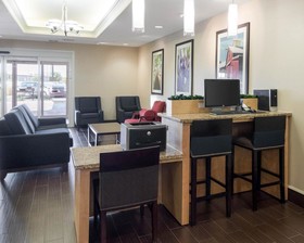 Comfort Inn & Suites