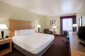 La Quinta Inn & Suites by Wyndham Odessa North
